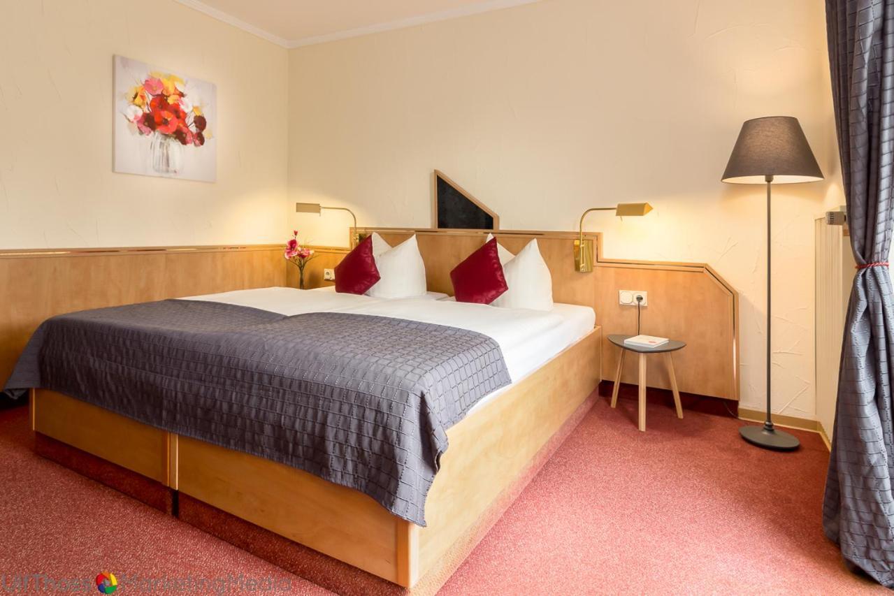 Hotel Reinhold Gummersbach Ngoại thất bức ảnh