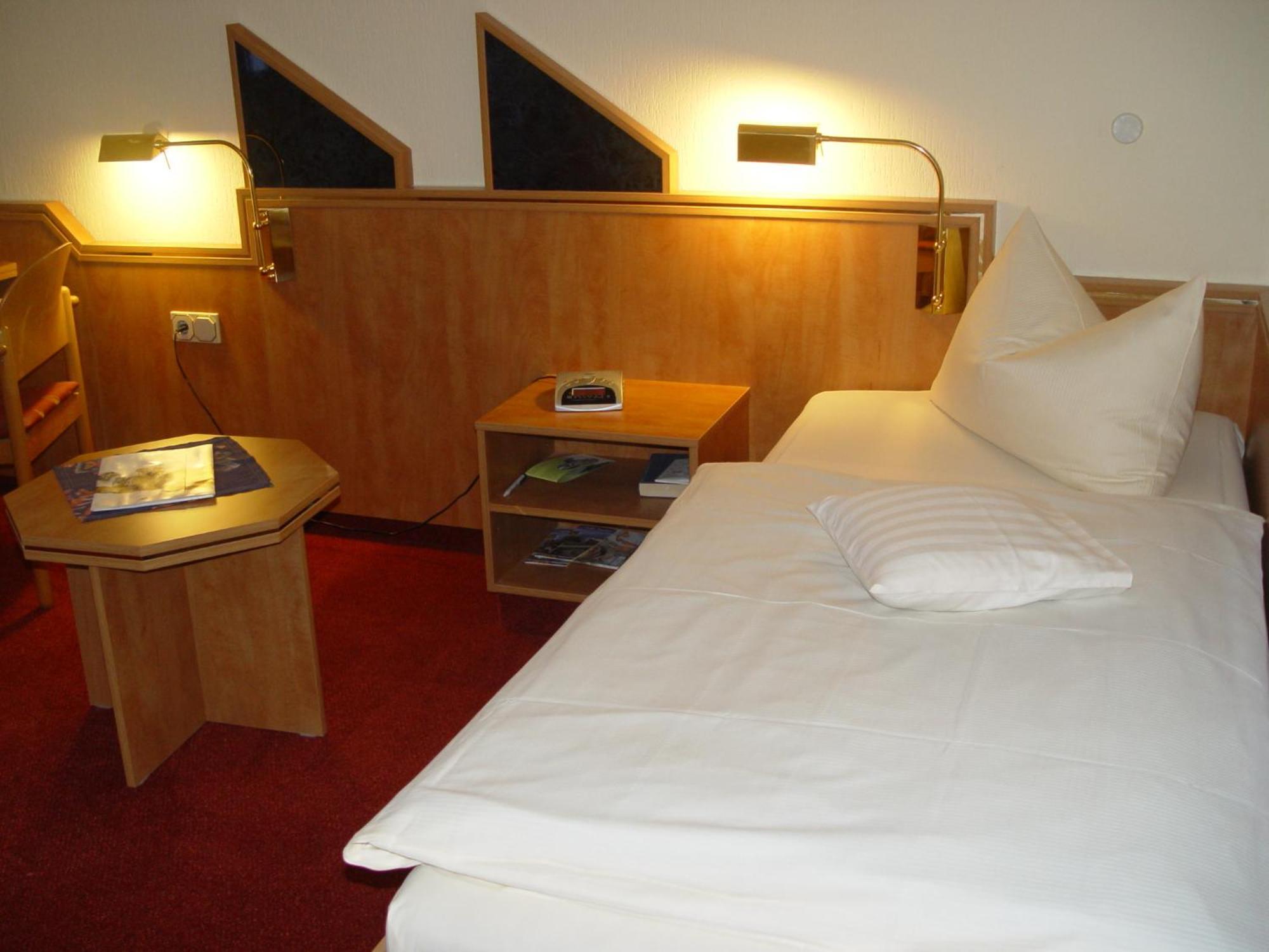 Hotel Reinhold Gummersbach Ngoại thất bức ảnh