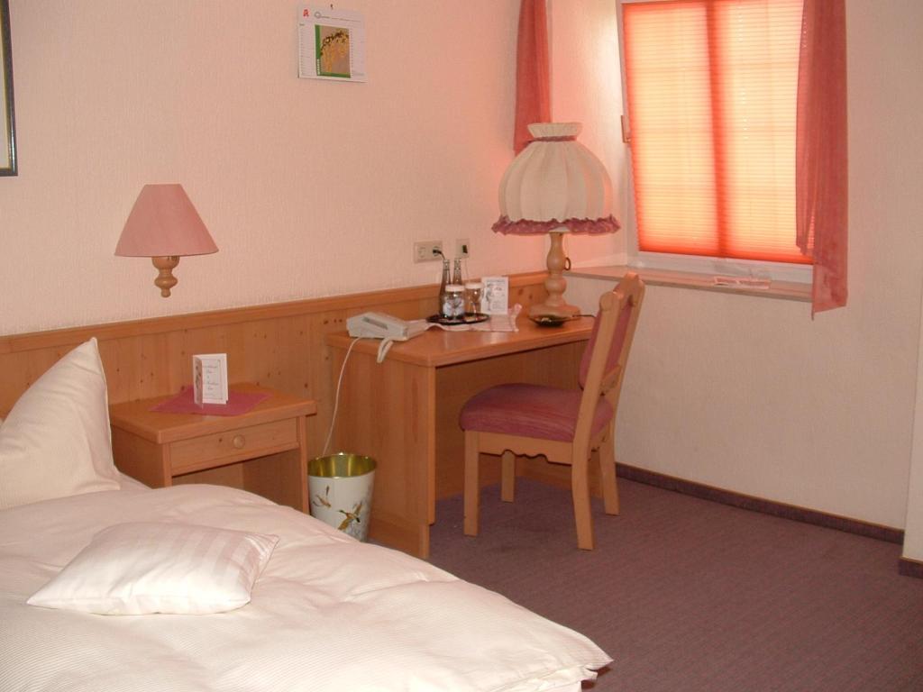 Hotel Reinhold Gummersbach Phòng bức ảnh